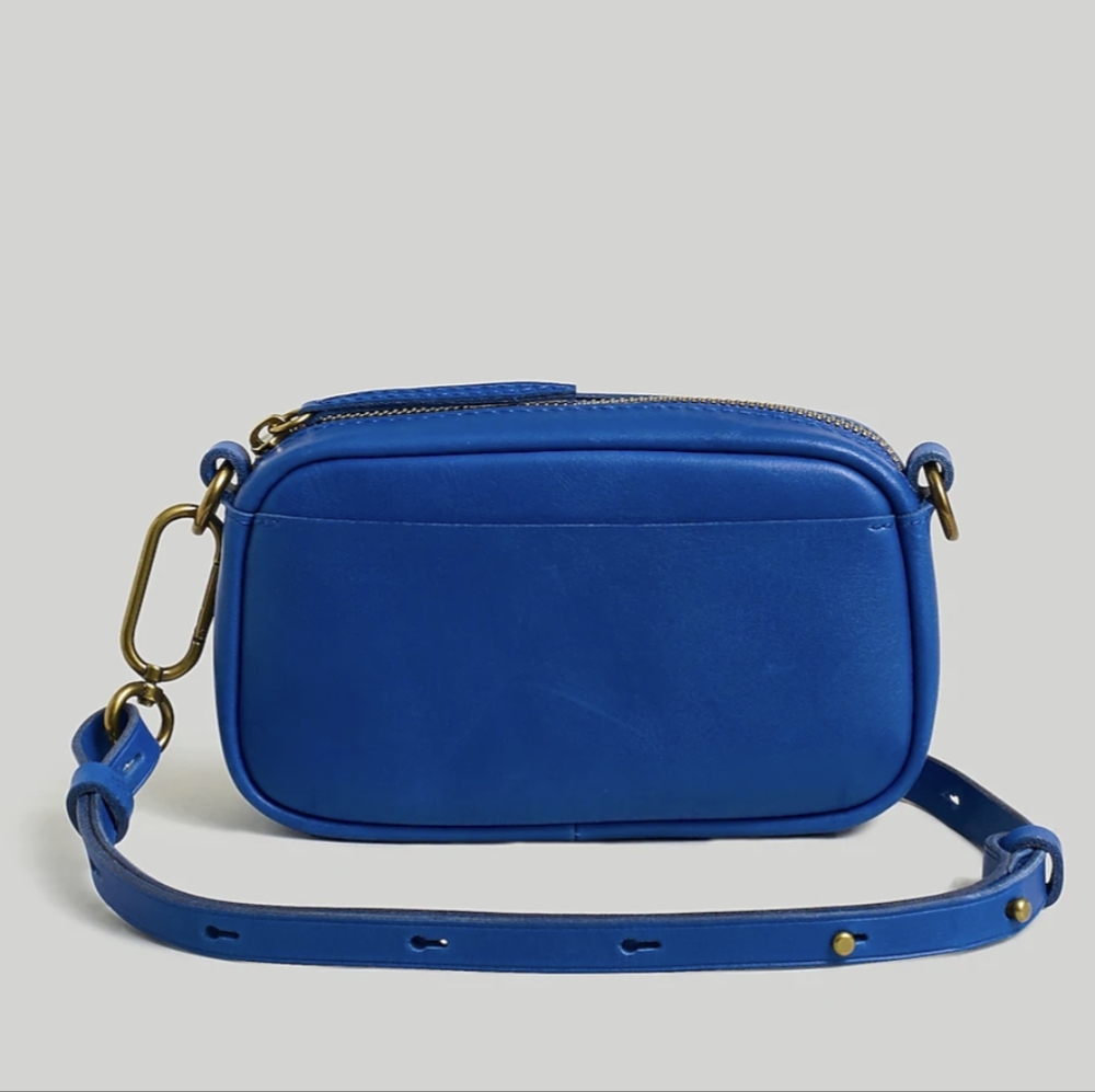 Madewell The Leather Carabiner Mini Crossbody Bag Bluestone